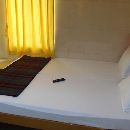 Kvr Deluxe Residency Tirupati Room photo