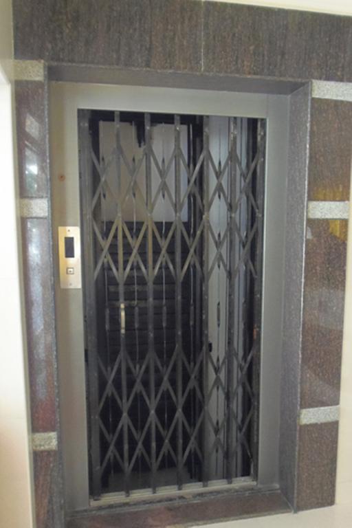 Kvr Deluxe Residency Tirupati Exterior photo